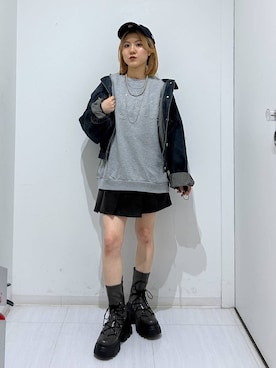 「PAGEBOY（ページボーイ）のレースアップトラックブーツ【ストレッチ/抗菌防臭/軽量/美脚】（ブーツ、グレー系）」を使った、ayaさん（レディース・152cm）の秋コーディネート