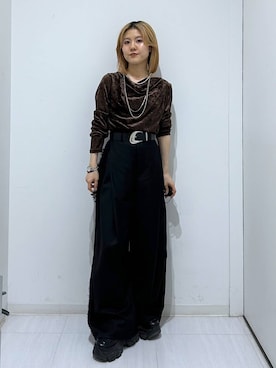 「PAGEBOY（ページボーイ）のプラットチャンキースニーカー（スニーカー、ブラック系）」を使った、ayaさん（レディース・152cm）の秋コーディネート