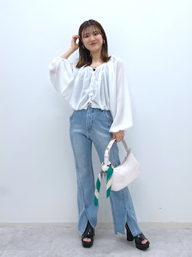 「大学生コーデ」｜「アイテム（財布/小物）」を使った、ayaさん（レディース・151cm）の春コーディネート