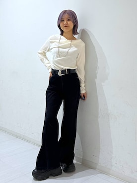 「PAGEBOY（ページボーイ）のプラットチャンキースニーカー（スニーカー、ブラック系）」を使った、ayaさん（レディース・152cm）の秋コーディネート