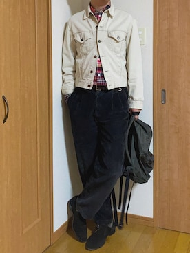 「Levi's（リーバイス）のアイテム（その他アウター）」を使った、VA9Nさん（メンズ・173cm）の秋コーディネート