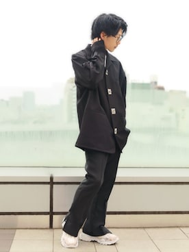 「improves（インプローブス）のアイテム（スラックス）」を使った、yuさん（メンズ・167cm）の春コーディネート
