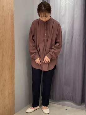 「袖ボリューム」｜「アイテム（スラックス）」を使った、KONNOさん（レディース・158cm）の秋コーディネート