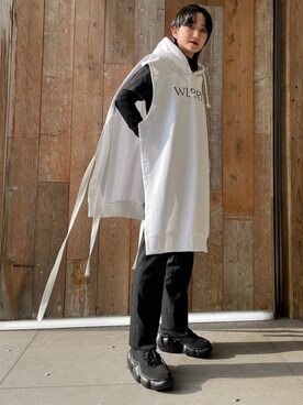 「JOHN LAWRENCE SULLIVAN（ジョンローレンスサリバン）のアイテム（トップス、ホワイト系）」を使った、yumekaさん（レディース・160cm）の春コーディネート