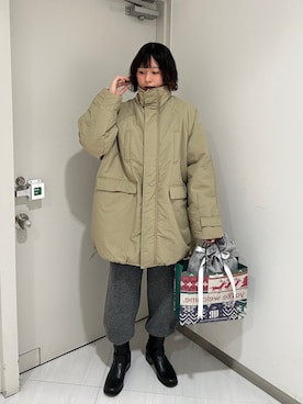 「アイテム（ダウンジャケット/コート）」を使った、咲弥さん（レディース・163cm・10代）の冬コーディネート