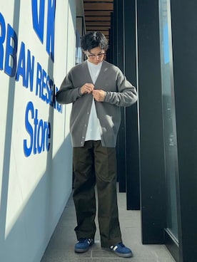 別注』LACOSTE×URBAN RESEARCH CARDIGANを使った人気ファッション 別注』LACOSTE×URBAN RESEARCH CARDIGANを使った人気ファッション