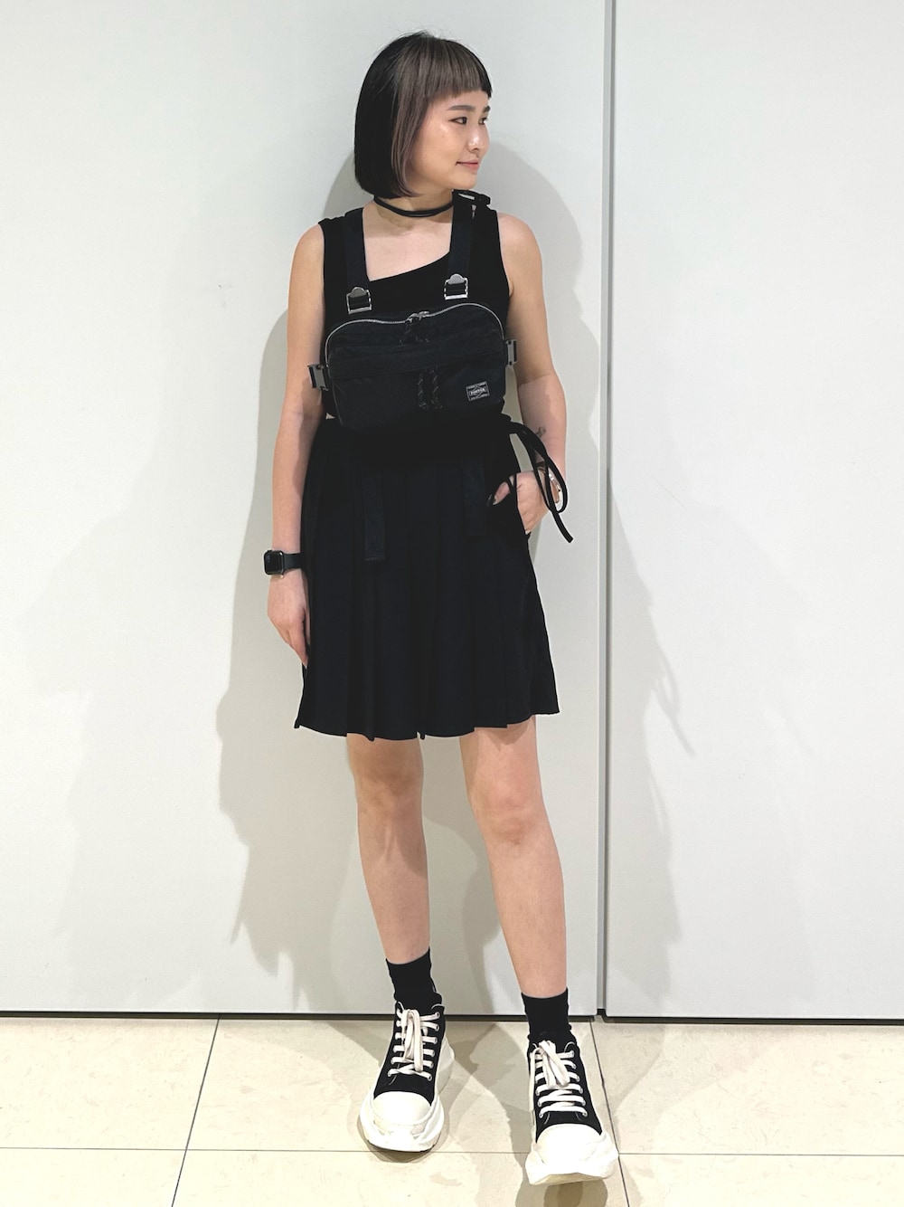 「LESSERAFIM、FLAM RISES」｜「Rick Owensのアイテム（シューズ、ブラック系）」を使った、Ruby さん（レディース・153cm）の秋コーディネートの1枚目の写真