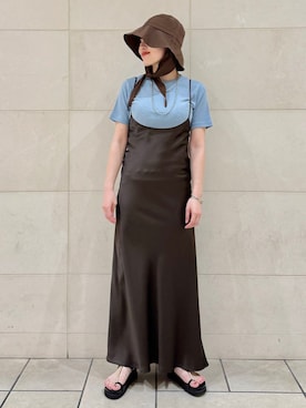 「アイテム（Tシャツ/カットソー、ブルー系）」を使った、西平さん（レディース・160cm）の夏コーディネート