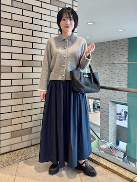 「アイテム（ブローチ/コサージュ）」を使った、西平さん（レディース・160cm）の秋コーディネート