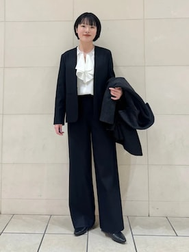 「アイテム（ピーコート）」を使った、西平さん（レディース・160cm）の冬コーディネート