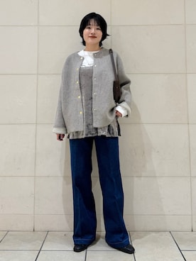 「アイテム（ノーカラーコート）」を使った、西平さん（レディース・160cm）の秋コーディネート
