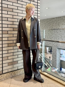 「MILOS（ミロス）の【SHIPS別注】MILOS: キルティング ショルダー（ショルダーバッグ、ブラック系）」を使った、西平さん（レディース・160cm）の春コーディネート