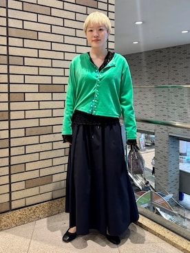 「SHIPS（シップス）のビジュー ポシェット（ショルダーバッグ、ブラック系）」を使った、西平さん（レディース・160cm）の春コーディネート