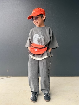 「アイテム（キャップ）」を使った、muguさん（キッズ・110cm）の春コーディネート