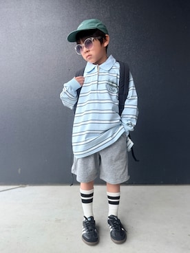 「LOWRYS FARM（ローリーズファーム）の【KIDS】Monday Sleeping Club マルチボーダーポロ  661483（ポロシャツ、ブルー系）」を使った、muguさん（キッズ・110cm）の春コーディネート