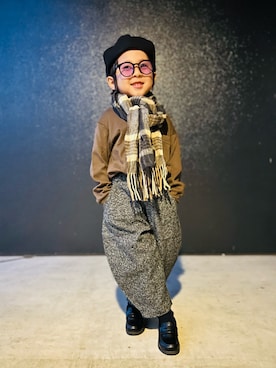 「quoti use fith（クゥオティ　ユース　フィス）のアイテム（ハンチング/ベレー帽）」を使った、muguさん（キッズ・90cm）の秋コーディネート