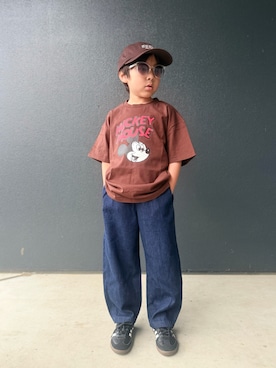 「Disney（ディズニー）の【リンク】ディズニーキャラクター/Tシャツ（Tシャツ/カットソー、ブラウン系）」を使った、muguさん（キッズ・110cm）の春コーディネート