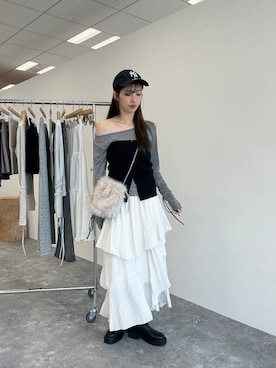 「デート/ロマンティック」｜「アイテム（レッグウェア）」を使った、marikoさん（レディース・166cm）の秋コーディネート