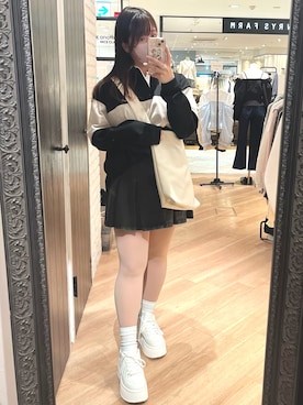 「one after another NICE CLAUP（ワンアフターアナザーナイスクラップ）のアイテム（デニムスカート）」を使った、ゆうなさん（レディース・158cm）の冬コーディネート