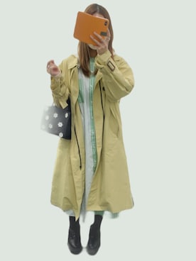 「ノーカラー」｜「アイテム（ステンカラーコート）」を使った、さくちーさん（レディース・163cm）の春コーディネート