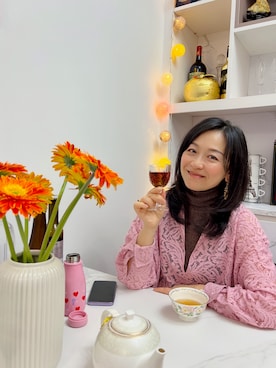 「STUNNING LURE（スタニングルアー）のアイテム（シャツ/ブラウス、ピンク系）」を使った、dangkei630さん（レディース）の冬コーディネート