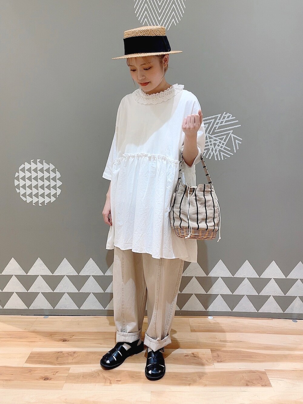「Samansa Mos2の7分袖ドッキングチュニック（Tシャツ/カットソー、ホワイト系）」を使った、えぐちさん（レディース・154cm）の春コーディネートの1枚目の写真