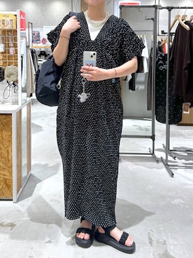 「LEPSIM（レプシィム）のツイスト3連ネックレス　638720（ネックレス、ホワイト系）」を使った、yumiさん（レディース・160cm）の夏コーディネート