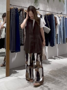 「アイテム（チュニック）」を使った、yumiさん（レディース・160cm）の夏コーディネート