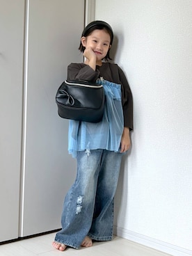「アイテム（デニムパンツ）」を使った、yumiさん（キッズ・123cm）の秋コーディネート