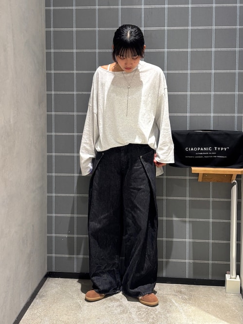 UNISEX】タックデザインワイドデニム（デニムパンツ