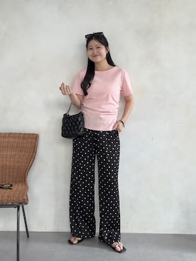 「prose verse（プロズヴェール）のドットサテンイージーパンツ（その他パンツ、ブラック系）」を使った、MIOさん（レディース・158cm）の春コーディネート
