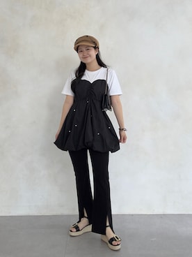 「prose verse（プロズヴェール）のミニチェーンショルダーバッグ（トートバッグ、ブラック系）」を使った、MIOさん（レディース・158cm）の春コーディネート