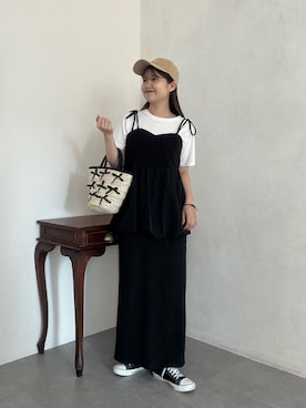 「ナロースカート」｜「アイテム（キャップ）」を使った、MIOさん（レディース・158cm）の夏コーディネート