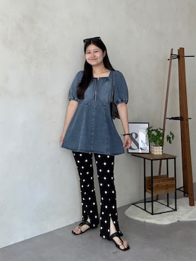 「prose verse（プロズヴェール）のミニチェーンショルダーバッグ（トートバッグ、ブラック系）」を使った、MIOさん（レディース・158cm）の春コーディネート