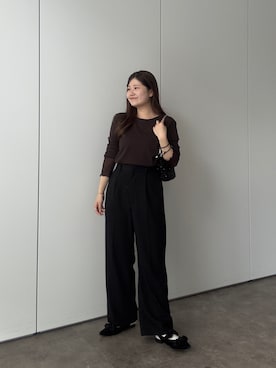 「prose verse（プロズヴェール）のアイテム（スラックス）」を使った、MIOさん（レディース・158cm）の春コーディネート