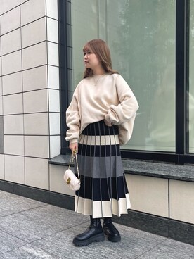 「prose verse（プロズヴェール）のアイテム（スウェット）」を使った、MIOさん（レディース・158cm）の秋コーディネート