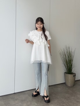 ななめフリルチュールドッキングペプラムTシャツを使った人気