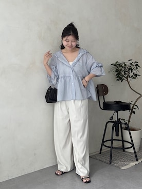 「prose verse（プロズヴェール）のセンタープレスダブルタックパンツ（その他パンツ、ホワイト系）」を使った、MIOさん（レディース・158cm）の春コーディネート