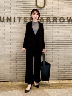 「アイテム（イヤリング）」を使った、平敷（hirashiki）さん（レディース・169cm）の秋コーディネート