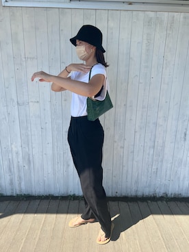 「ノンスリーブ」｜愛さん（レディース・169cm）の夏コーディネート