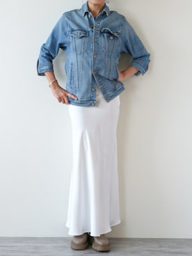 「アイテム（スカート）」を使った、A lot of love offiさん（レディース・170cm）の秋コーディネート