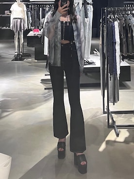 川越祐莉さんの（EMODA | エモダ）を使ったコーディネート