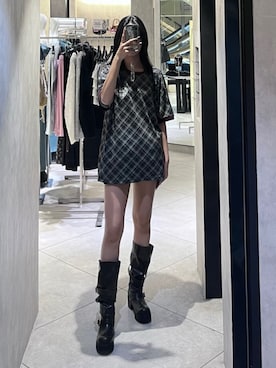 「UMBRO（アンブロ）のアイテム」を使った、川越祐莉さん（レディース・174cm）の春コーディネート