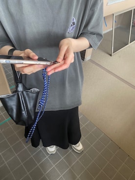 「X-girl（エックスガール）のアイテム（Tシャツ/カットソー、グレー系）」を使った、つんつるてんさん（レディース・161cm）の春コーディネート