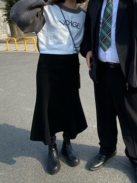 「GU（ジーユー）のアイテム（ブーツ、ブラック系）」を使った、つんつるてんさん（レディース・161cm）の春コーディネート