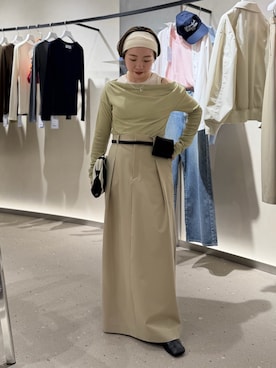 「NOLLEY’S（ノーリーズ）のアイテム」を使った、Akari Yasuiさん（レディース・145cm）の春コーディネート