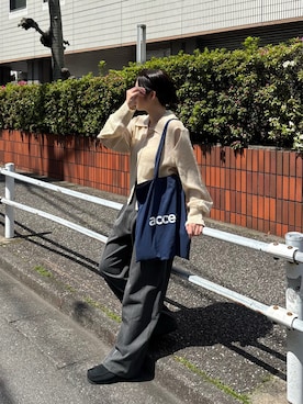 「Clarks（クラークス）のアイテム（シューズ）」を使った、若さん（レディース・158cm）の春コーディネート