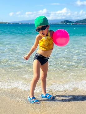 「BIRKENSTOCK（ビルケンシュトック）のMILANO/ミラノ EVA KIDS（サンダル、ブルー系）」を使った、KOOOさん（キッズ・90cm）の夏コーディネート