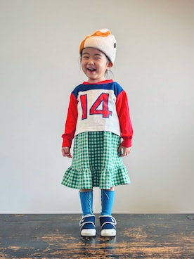 「アイテム（スカート）」を使った、KOOOさん（キッズ・90cm）の秋コーディネート
