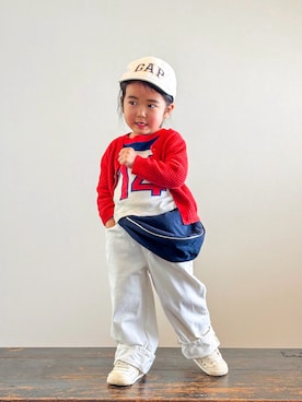 「GAP（ギャップ）のアイテム」を使った、KOOOさん（キッズ・90cm）の春コーディネート